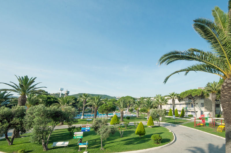 A 11 Hotel Çeşme Esterno foto