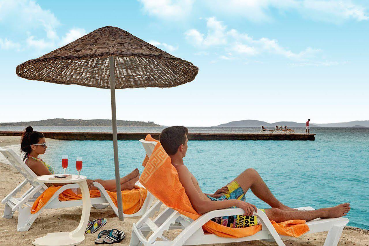 A 11 Hotel Çeşme Esterno foto
