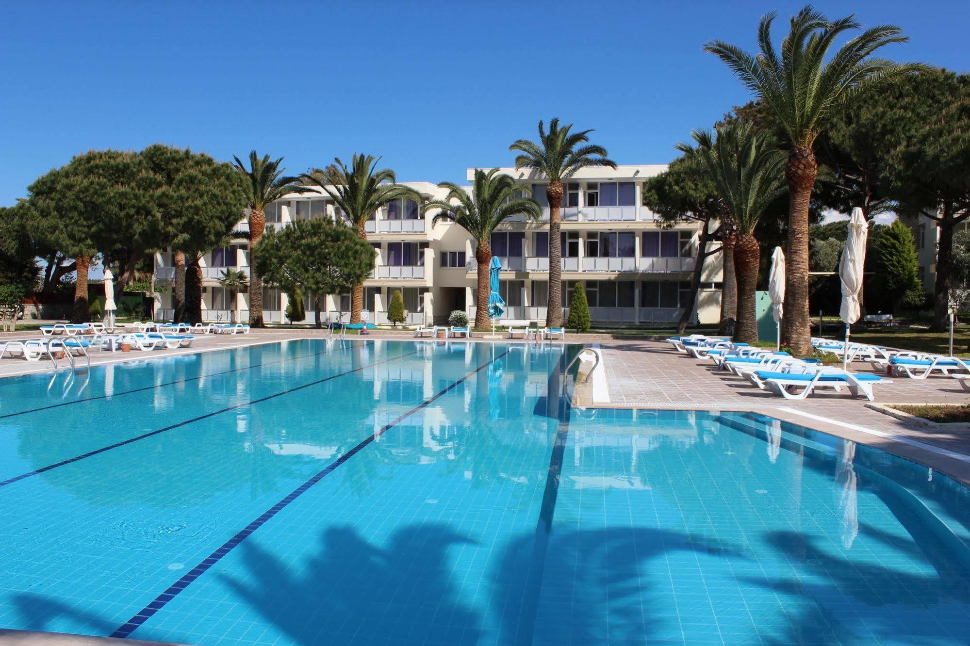 A 11 Hotel Çeşme Esterno foto