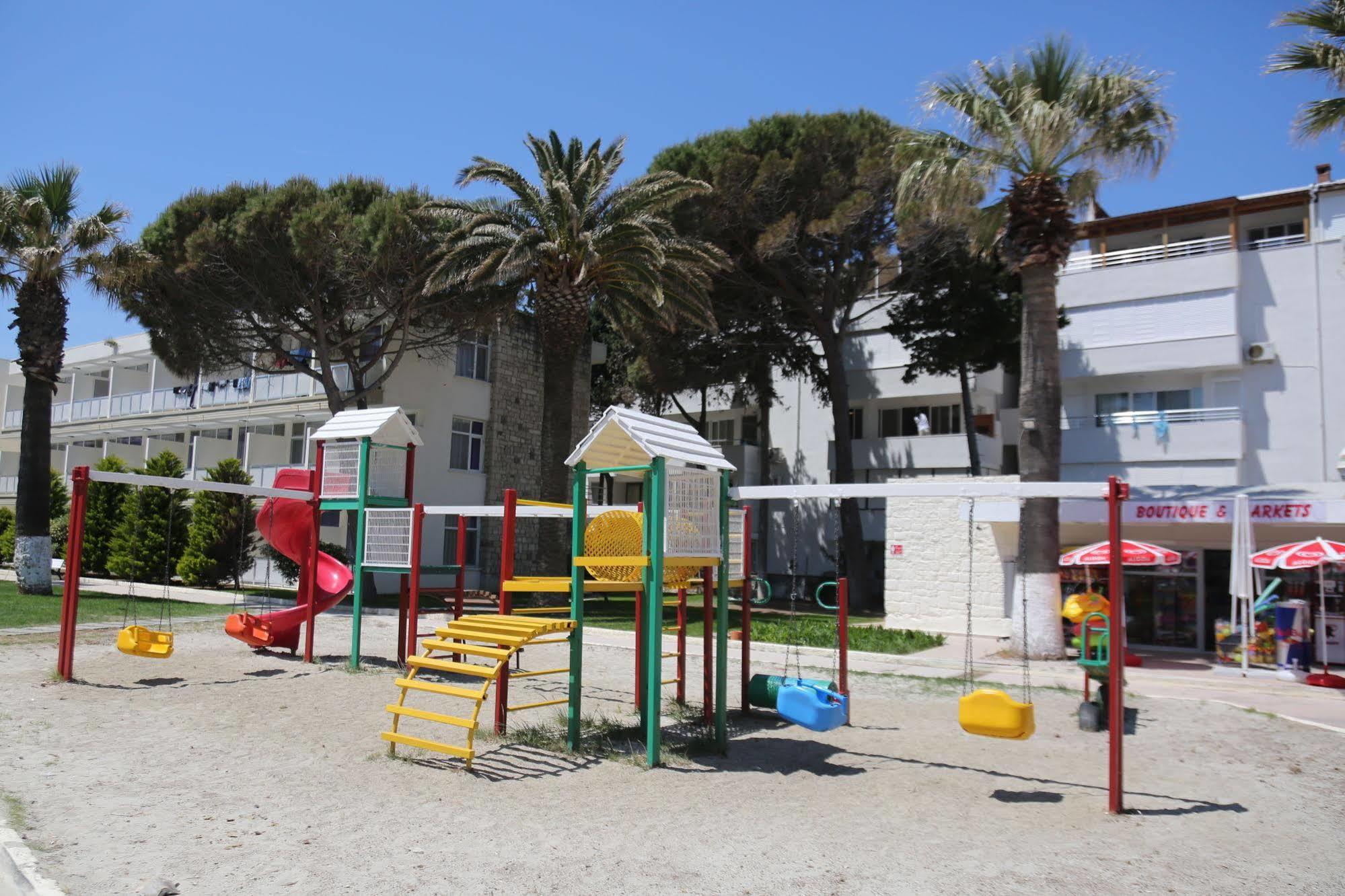A 11 Hotel Çeşme Esterno foto