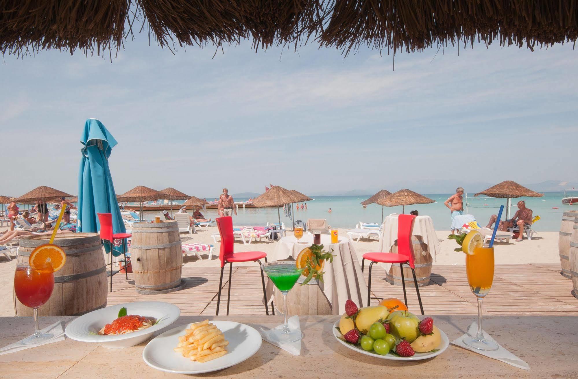 A 11 Hotel Çeşme Esterno foto