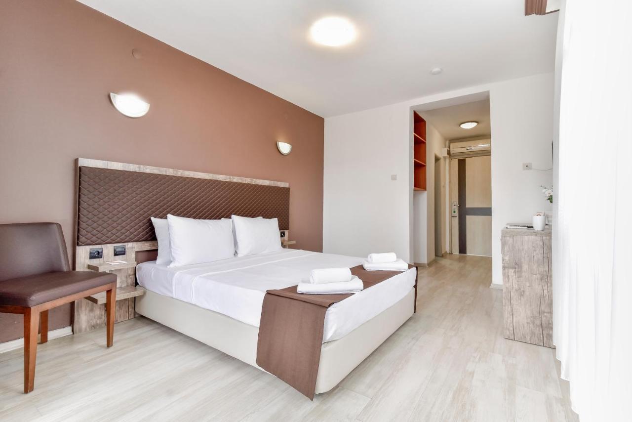 A 11 Hotel Çeşme Esterno foto